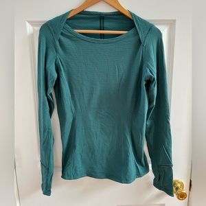 Lululemon long sleeve top - size 8